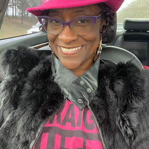 Meet your Posher, Michele